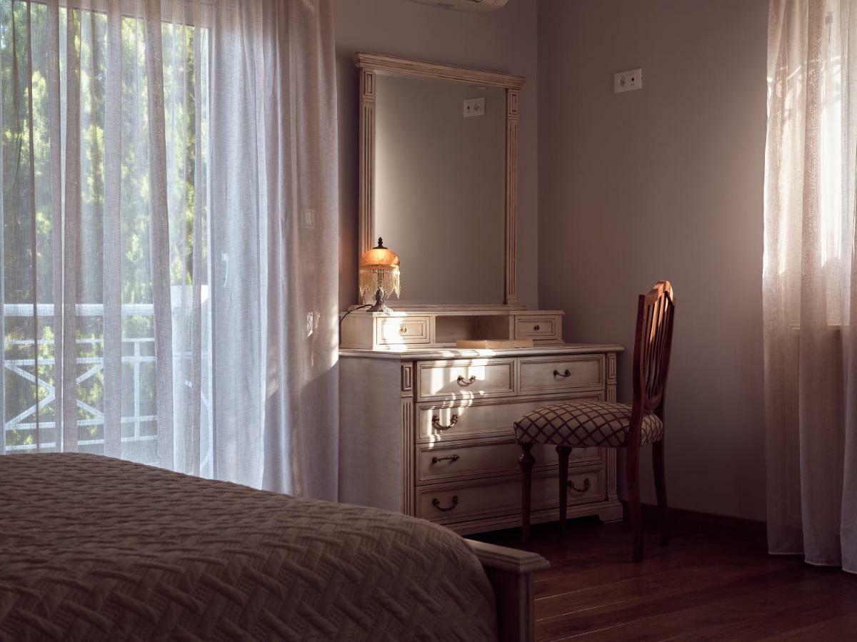 Golden July Luxury Villa Akrotiri  Buitenkant foto