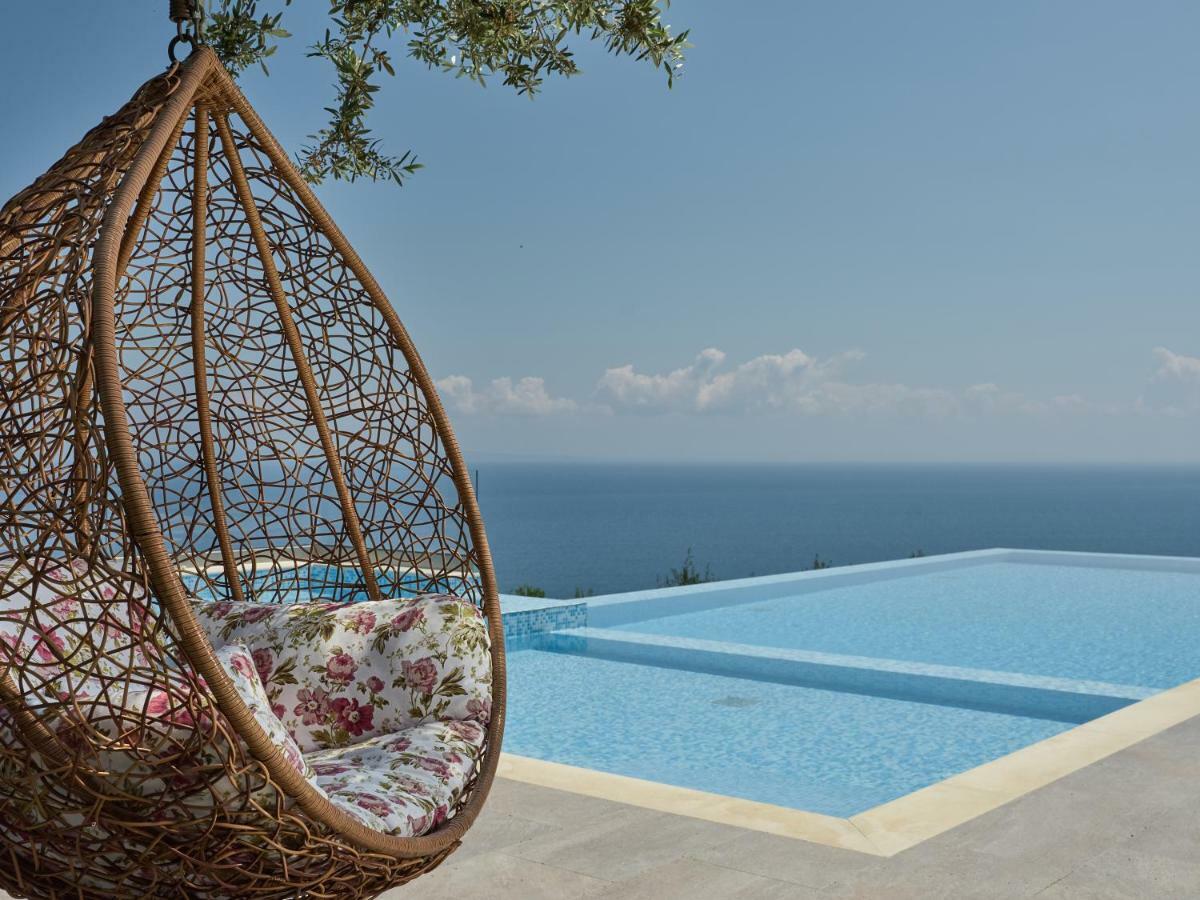 Golden July Luxury Villa Akrotiri  Buitenkant foto
